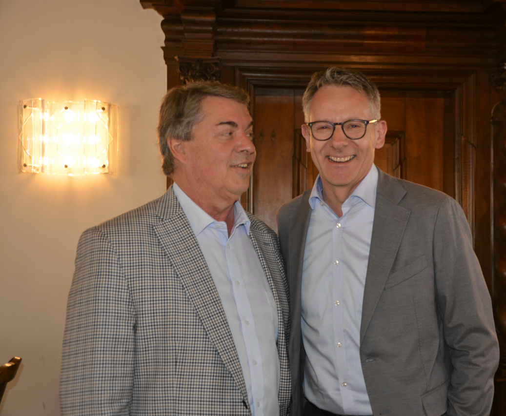 Lokalinfo AG Peter Reinhard bleibt politisch aktiv