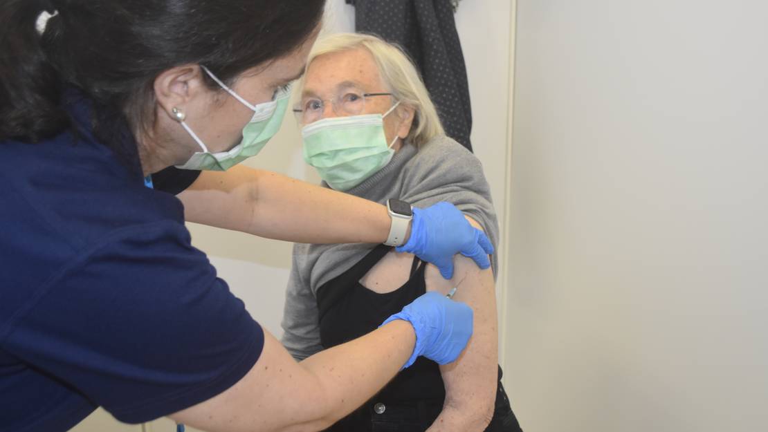 Impfen Zürich / Coronavirus in Zürich: Start der grössten Impfaktion aller ...